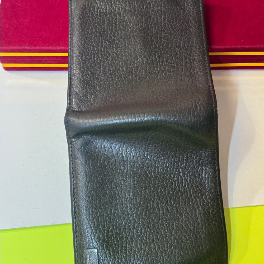 Gucci Classic Black Sofa Leather Men's Bifold Wallet in good condition - Picture 5 of 15